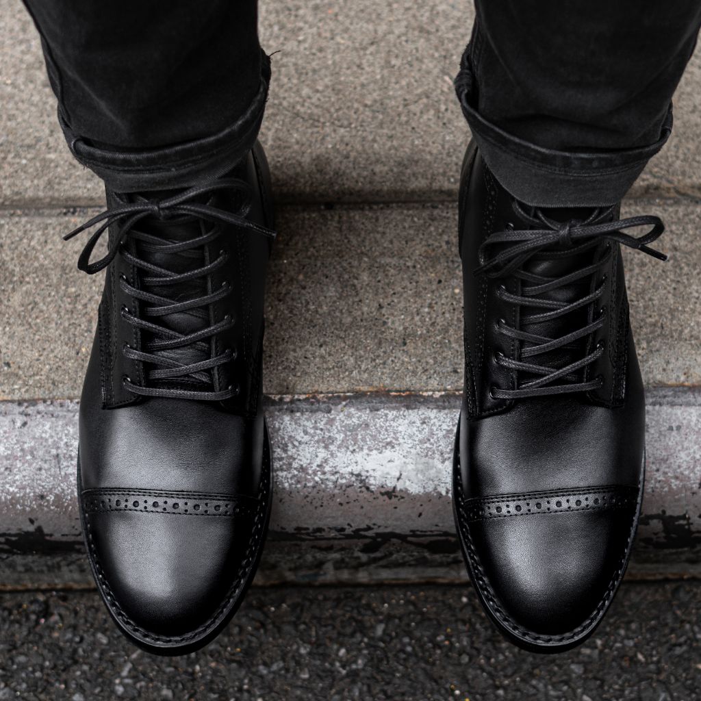 Captain Brogue | Black