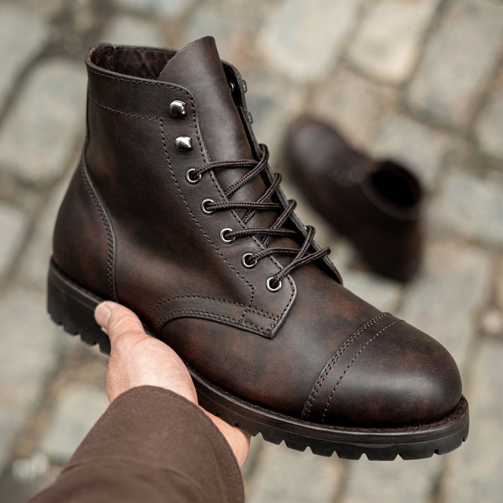 Heritage Captain StormKing® | Brownstone
