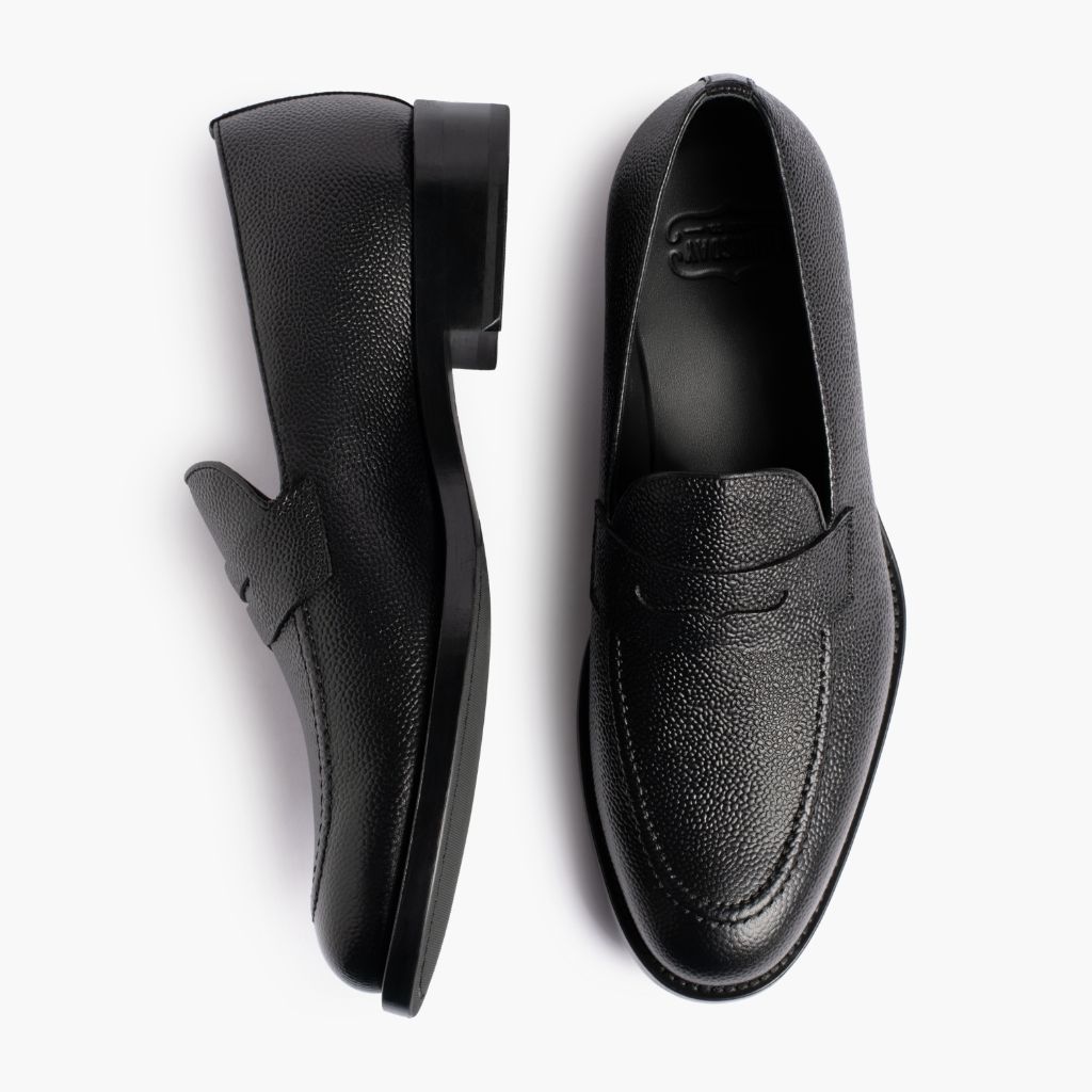 Lincoln | Pebbled Black