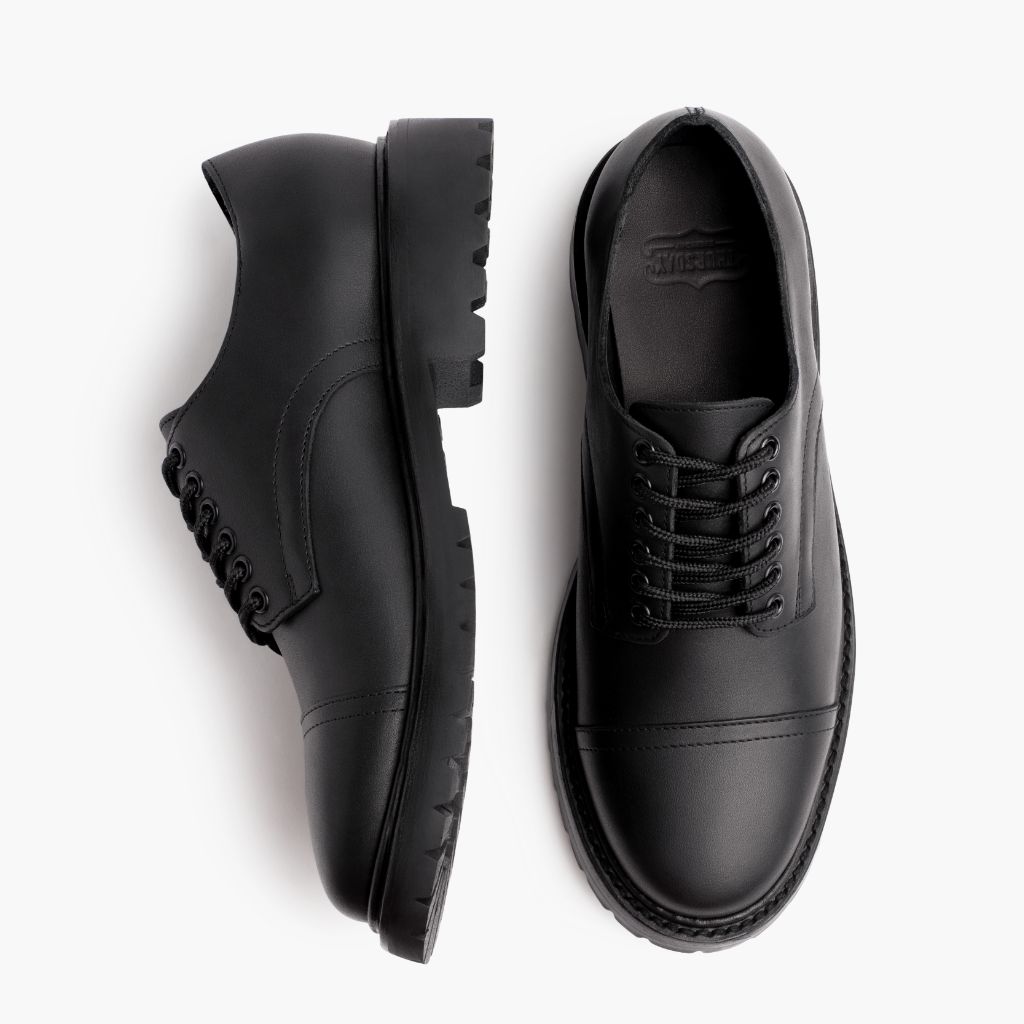 Statesman | Black Oil Tan