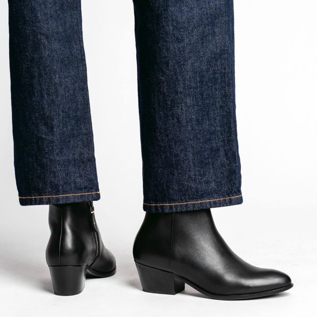 Downtown | Black