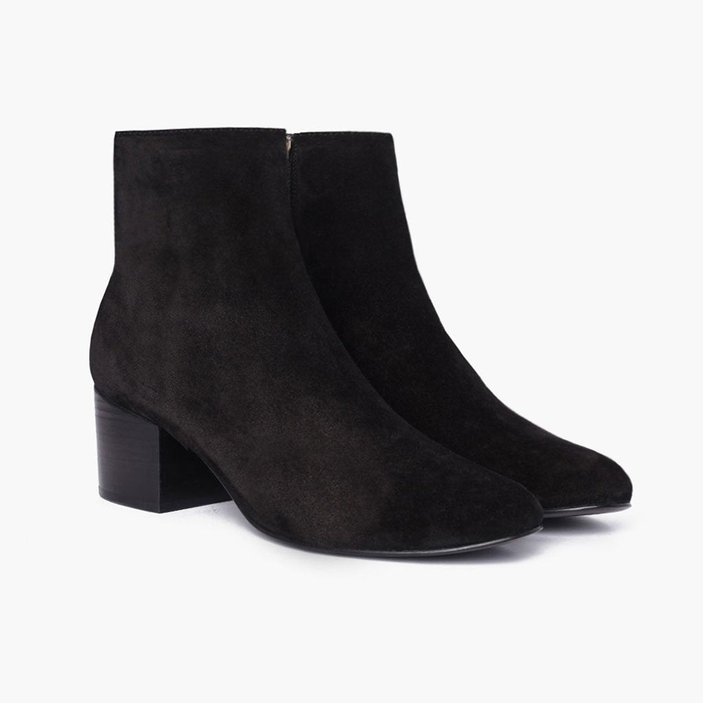 [S] Paloma | Black Suede