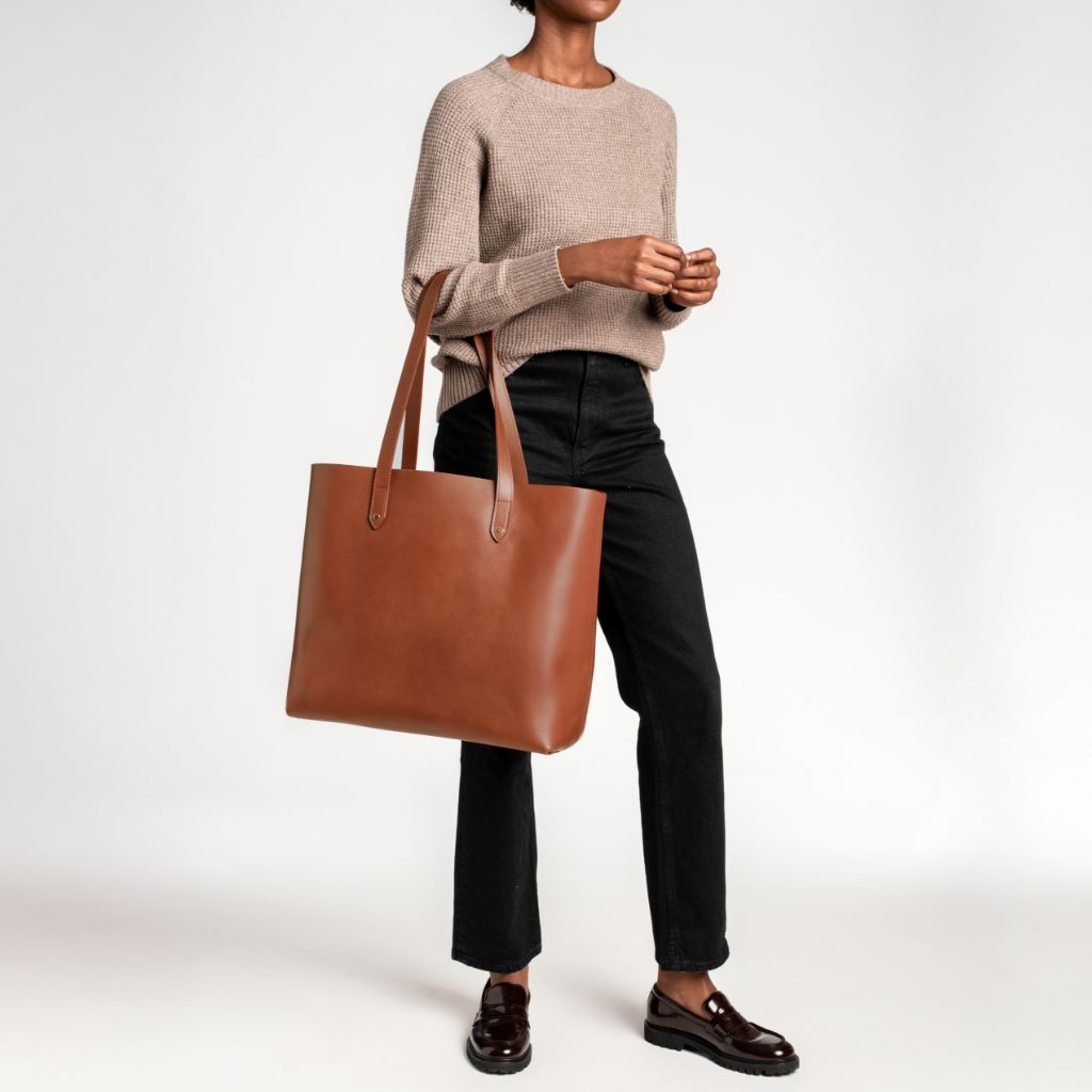 Everyday Tote | Cuero (XL) (Gold)