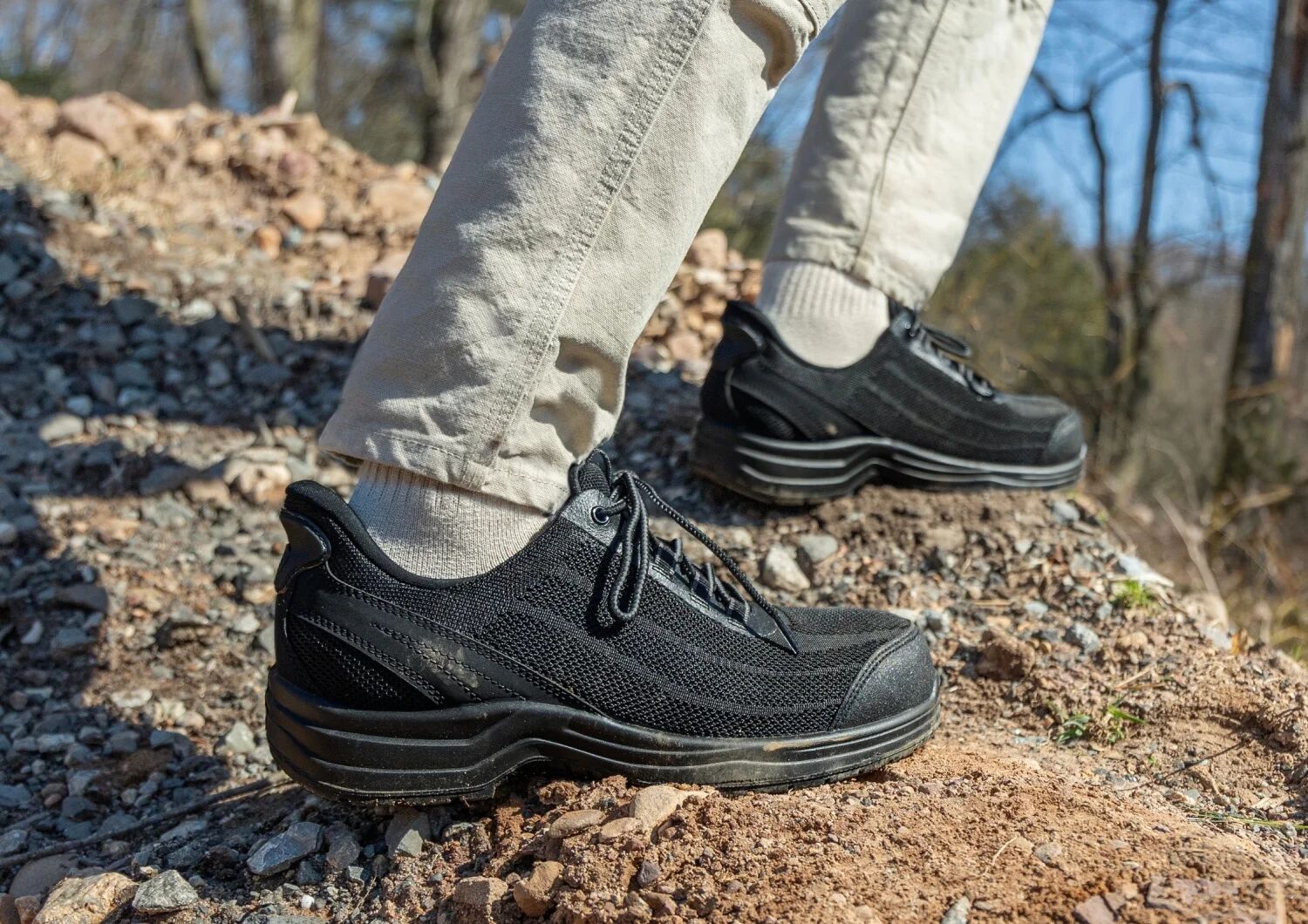 Onyx Hands-Free Work Shoes - Black